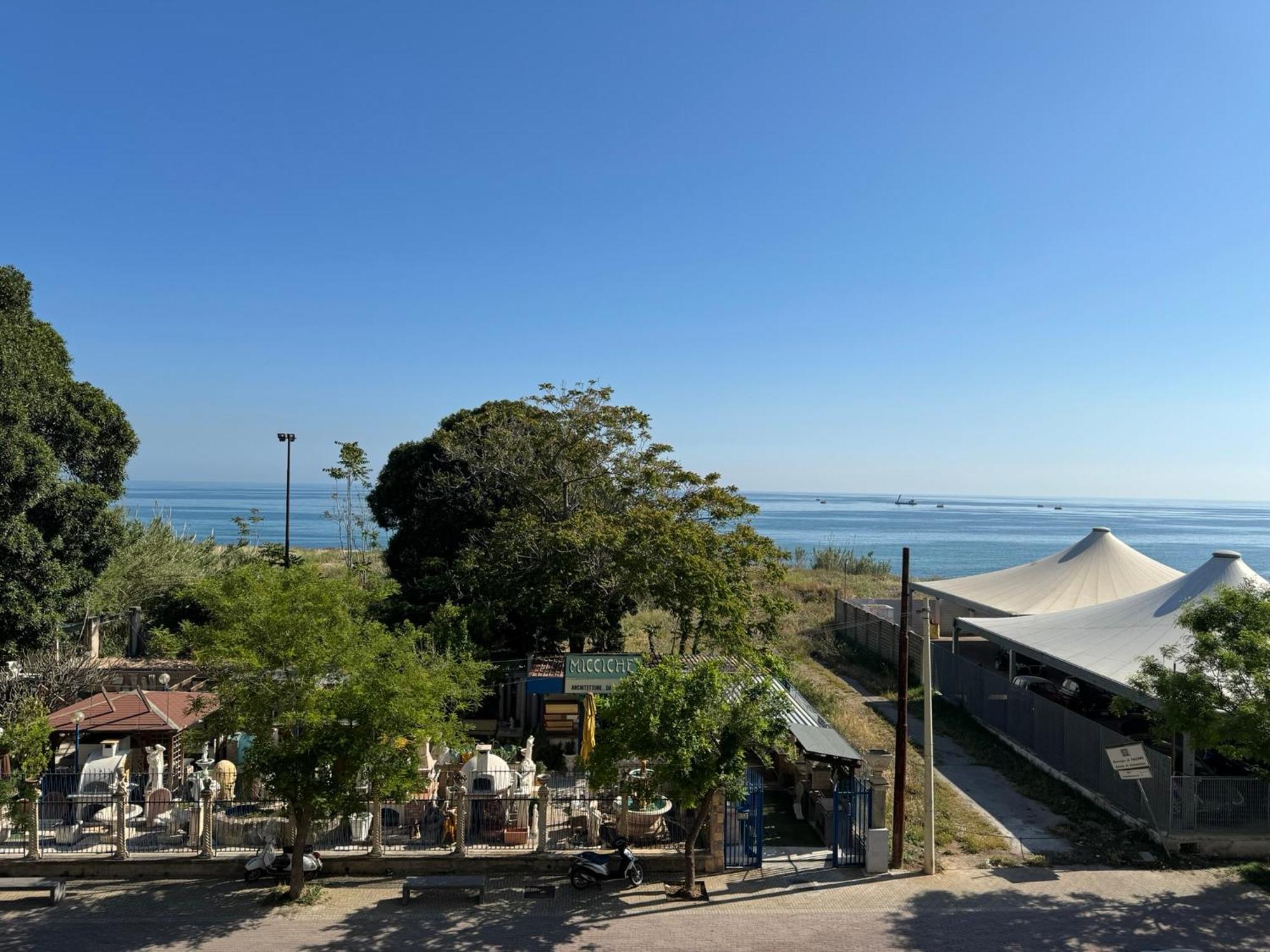 Hotel Domus Fysi Palermo Esterno foto
