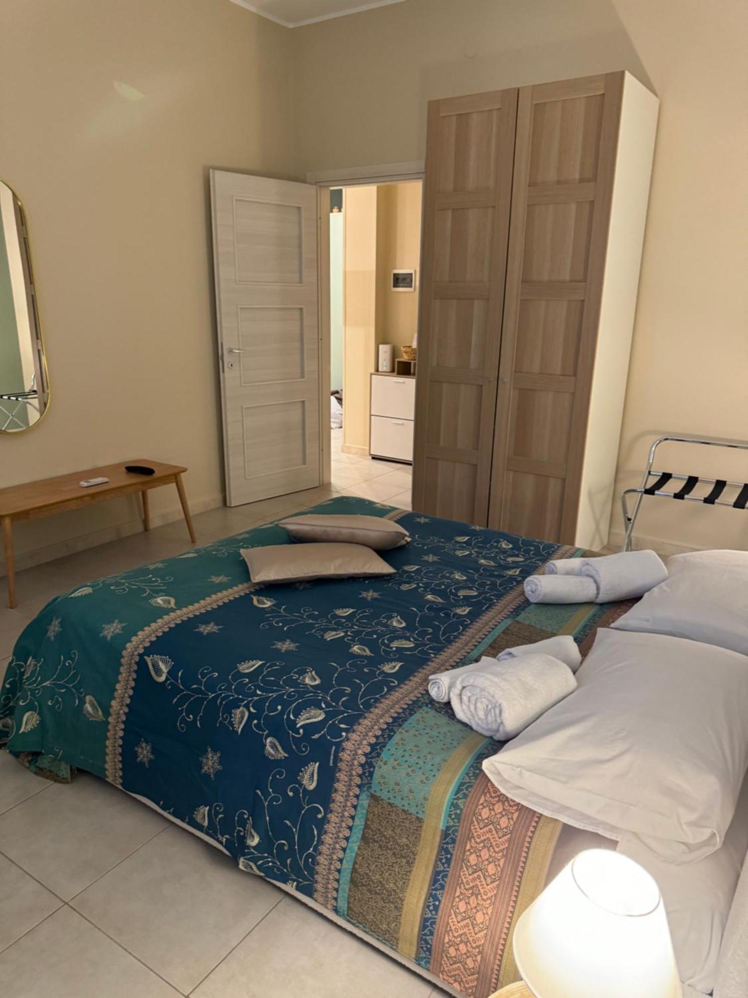 Hotel Domus Fysi Palermo Esterno foto